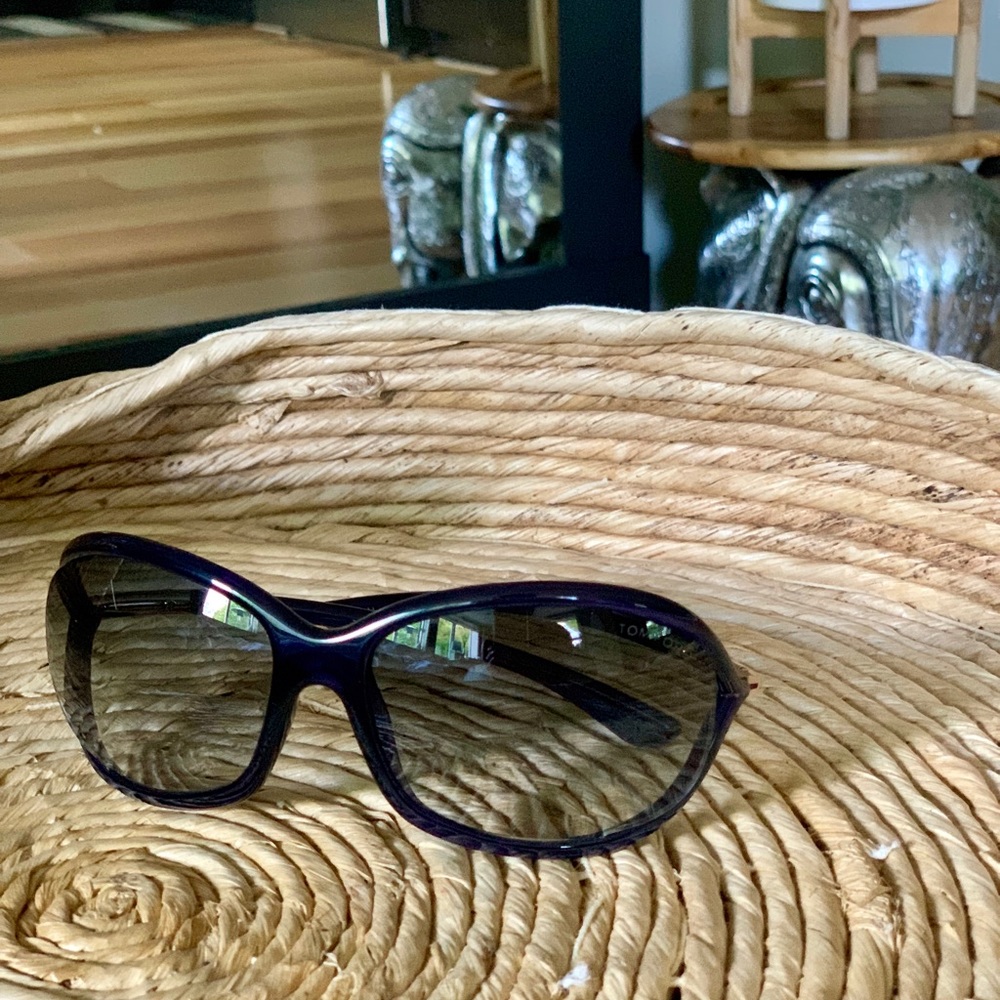 Tom Ford Navy sunglasses